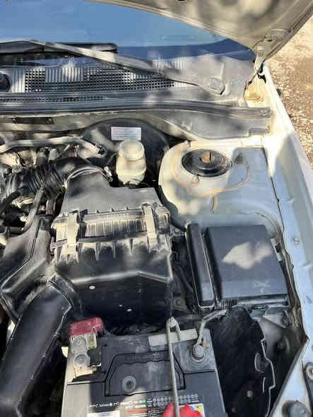 لانسر. 2011 مصبوغة حزام. وبيها ضربة بجاملغ الخلفي. دواخل حلوه تبريد ثلج تخم تاير. مكينة 1600قبق اسود المرغوب مكينة وكير خير من الله. لغد شواصي كله جديده رقم بغداد بسمي. سعر 68وبيها شي بسيط جدا. عنواني. بغداد منطقة كميرة قرب جزيرة سياحية هاتف ***********
