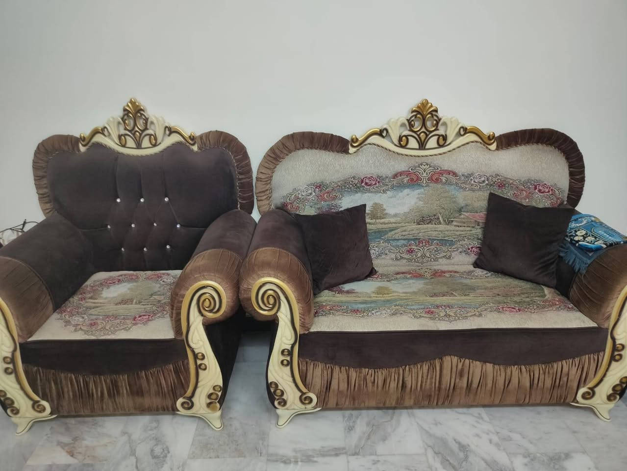 السلام عليكم
عندي تخم للبيع ١٠ مقاعد مكاني بغداد الكرخ


**إذا كنت صاحب هذا الإعلان وتريد حذفه لأي سبب، رجاءا أرسل رسالة إلى الدعم الفني**