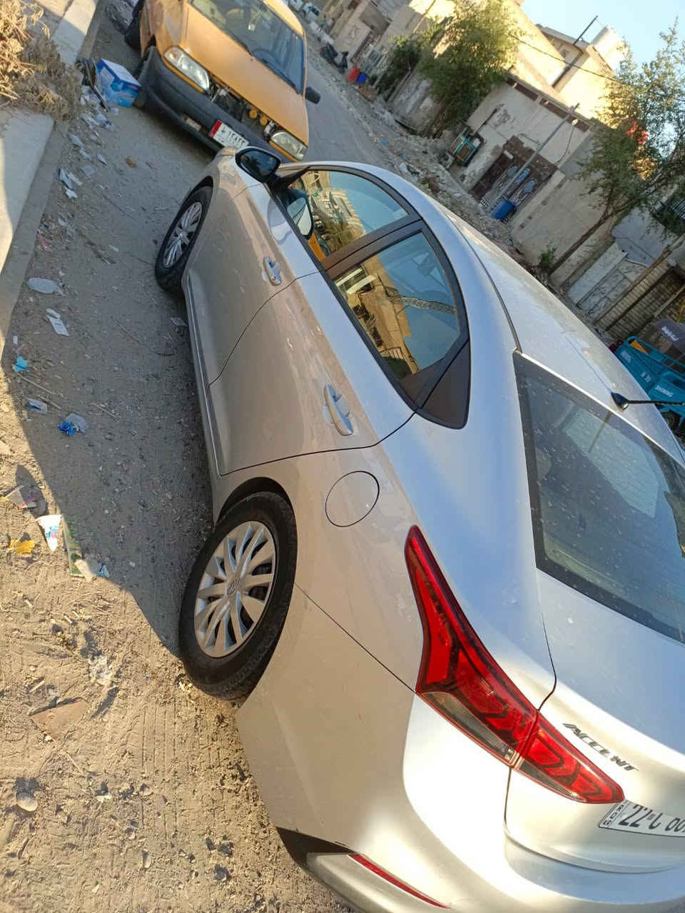 سلام عليك
سياره اكسنت موديل 2019
وارد امريكي
تحكم ستيرن مانع تزلق مثبت سرعه شاشه بلاديه كامره 
سياره حلاوه وخير من الله كير مكينه تبرين مكفوله 
سعر 113 وبيه مجال بصيط 
رقم تلفون ***********

