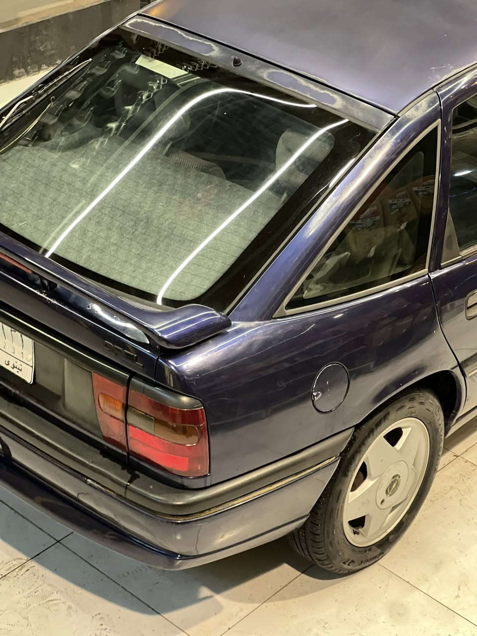 سيارة بلاادي وضع شركة 
         فيكترا  للبيع 
موديل ٩٥
— مواصفات —
- بدون صبغ فقط دوائر 
وشبر من الدوسة
- قفل مركزي
- اربع جامات كهرب + مرايات كهربائية 
- ⁠اثنين ايرباك
- كهربائيات كلها شغالة
- تبريد شغال
- تدفئة شغال
محرك حجم 20
قبغ اسود 
بي اثر نفخ
طخم تايرات جديد
ويل كب اصلي بلادي 
باتري جديد
السعر 55$ وبي مجال للطيبين 
للتواصل والاستفسار 
*********** بي واتساب
