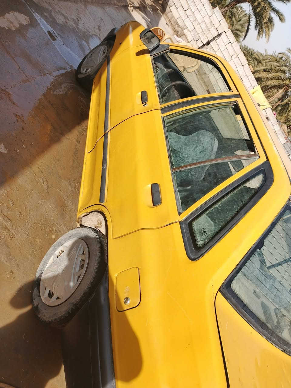 سلام عليكم 

سايبا موديل 2009

مصبوغه احزام   رقم قادسيه. 

راعيه موجود يمي

***********

سعر 15 قفل
