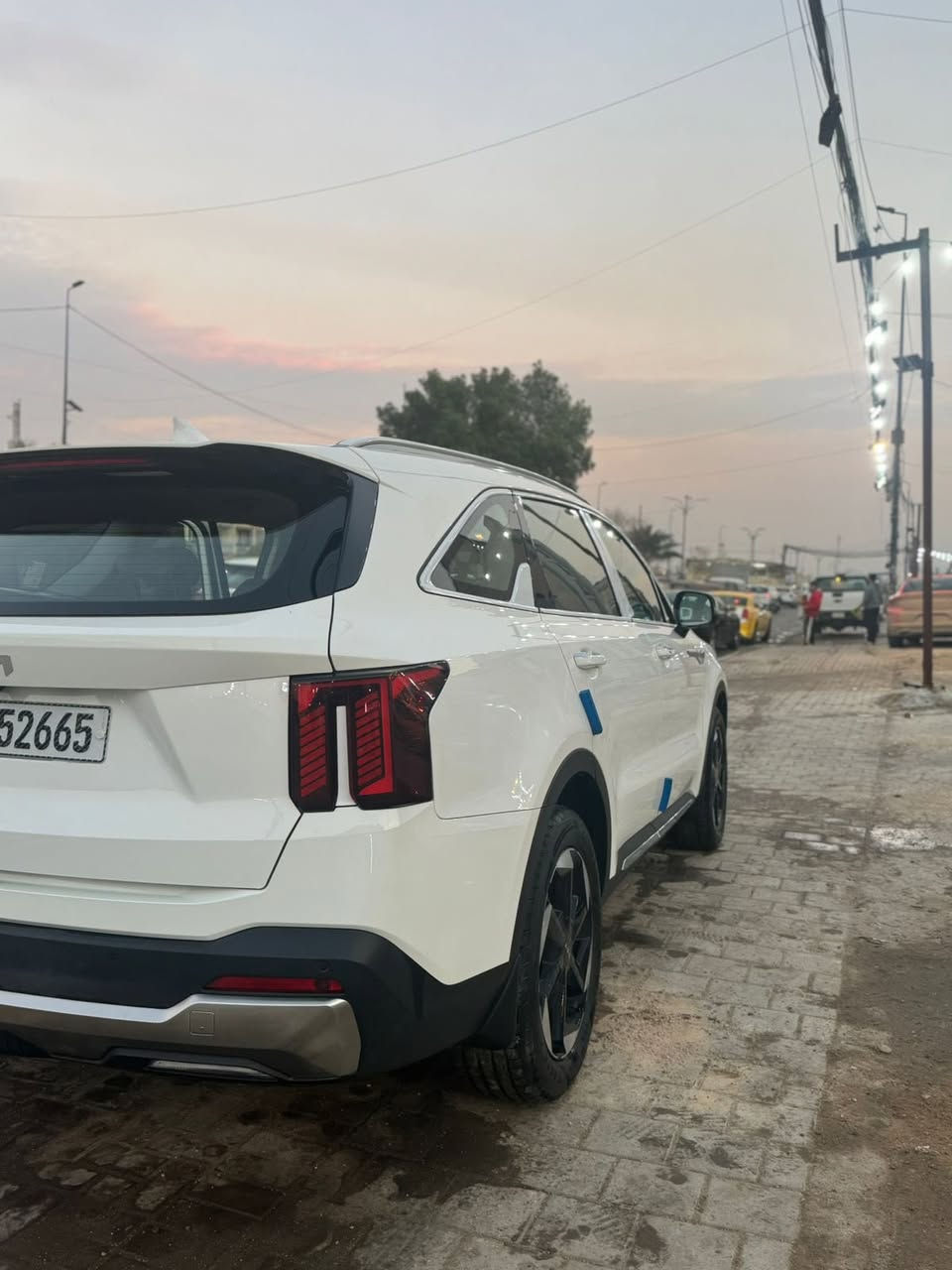 سلام عليكم
سورنتو 24خليجي قماره حديد ماشيه 11الف سياره نضيفه مناقصه ايشي بيه رصعه خفيفه بل صندوك التفاصيل بل صور 
السعر خاص 
***********
