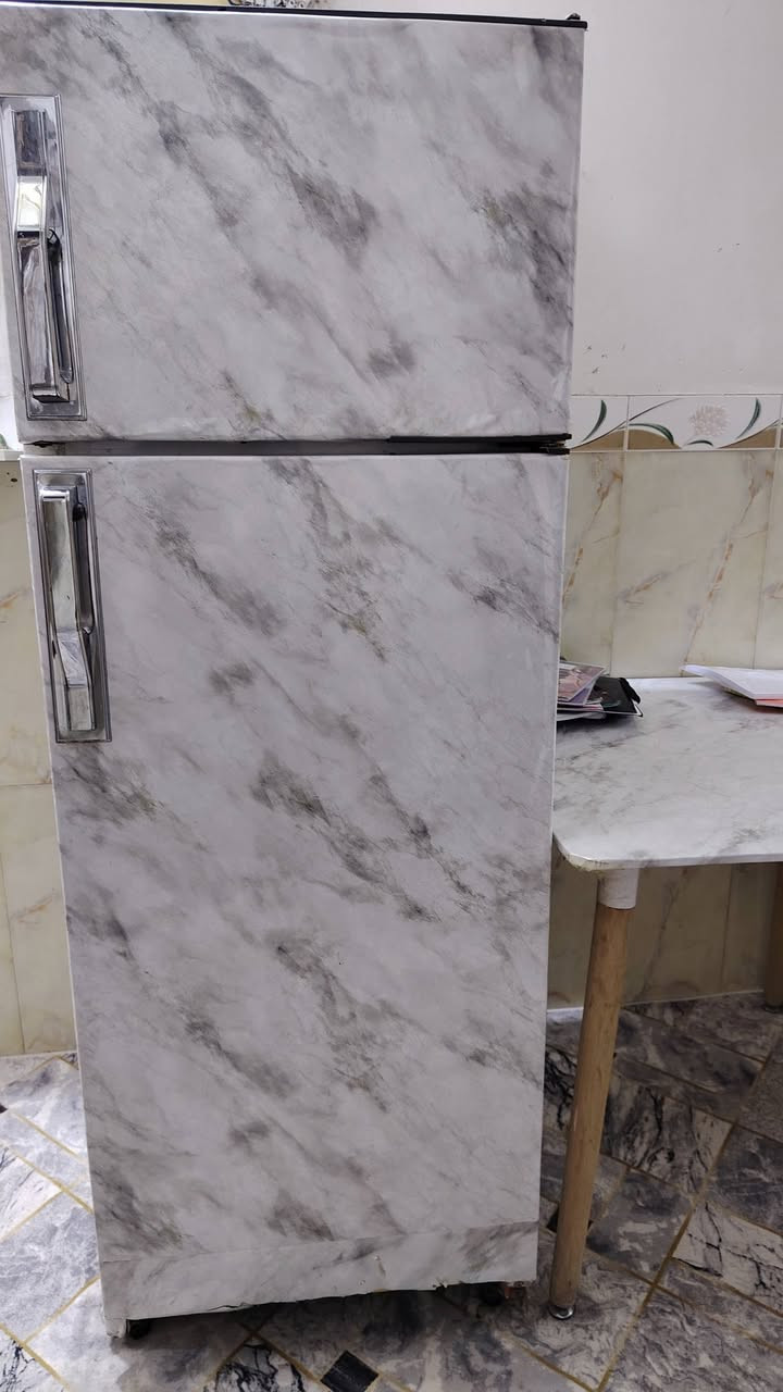 سلام عليكم عندي ثلاجه كريازي حجم كبير الله شاهد ماداخله تصليح ونظيفه تخبل وطباخ كريازي بس جامه مالته مكسورة نارة وشوي مالته يخبل مستعجله على بيعتهم طباخ سعرة ٧٥ وثلاجه ١٠٠  نظاف شرط الفحص


**إذا كنت صاحب هذا الإعلان وتريد حذفه لأي سبب، رجاءا أرسل رسالة إلى الدعم الفني**