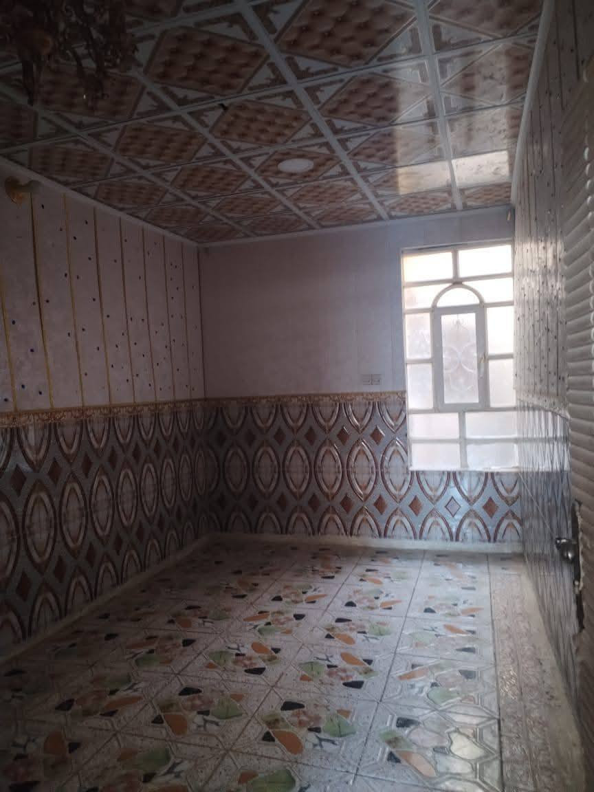 دار للايجار
100 م طابق ونص الايجار 350
نجف حي سلام شارع مصطفى ابو دجاج يحتوي ع غرفتين وصاله وستقبال ومطبخ وصحيات


**إذا كنت صاحب هذا الإعلان وتريد حذفه لأي سبب، رجاءا أرسل رسالة إلى الدعم الفني**