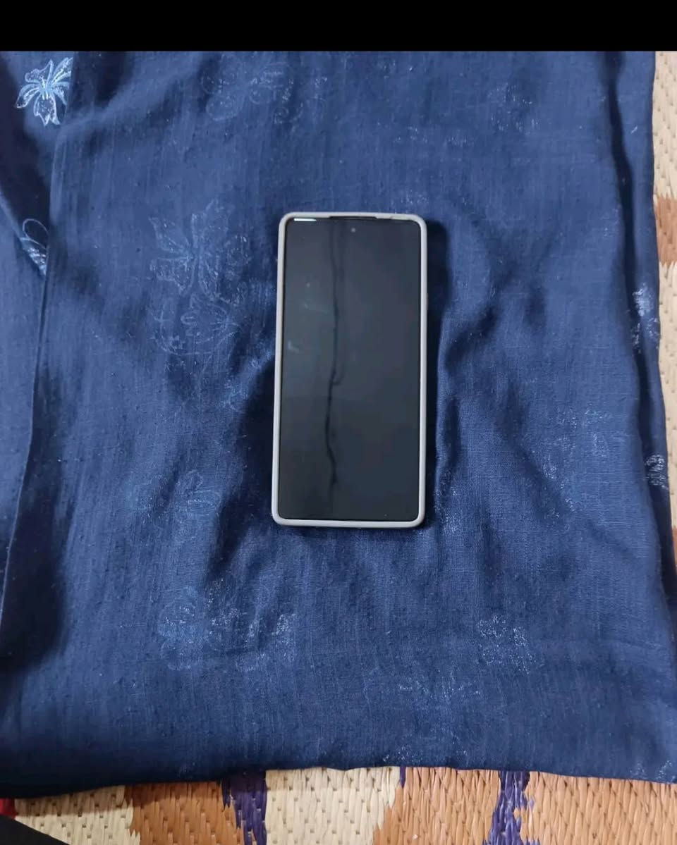 السلام عليكم تكنو بوفا 6 برو 5g ذاكرة 256 العشوائية 12+12 شاشة امولد 120 هيرتز بصمة مدمجة بالشاشة معالج دايمن ستي 6080 سماعات ستيريو مقاوم للماء والغبار كامرة خلفية بدقة 108 ميكا بكسل تدعم تصوير 4k الامامية 32 تدعم تصوير 4k بطارية بحجم 6000 ملي امبير  بدون ملحقات  نضافةالجهاز (95من ميه)
السلام عليكم تكنو بوفا 6 برو 5g ذاكرة 256 العشوائية 12+12 شاشة امولد 120 هيرتز بصمة مدمجة بالشاشة معالج دايمن ستي 6080 سماعات ستيريو مقاوم للماء والغبار كامرة خلفية بدقة 108 ميكا بكسل تدعم تصوير 4k الامامية 32 تدعم تصوير 4k بطارية بحجم 6000 ملي امبير  بدون ملحقات  نضافةالجهاز (95من ميه)
السعر205 وبي مجال قليل للاستفسار  راسلني خاص  مكاني ميسان


**إذا كنت صاحب هذا الإعلان وتريد حذفه لأي سبب، رجاءا أرسل رسالة إلى الدعم الفني**