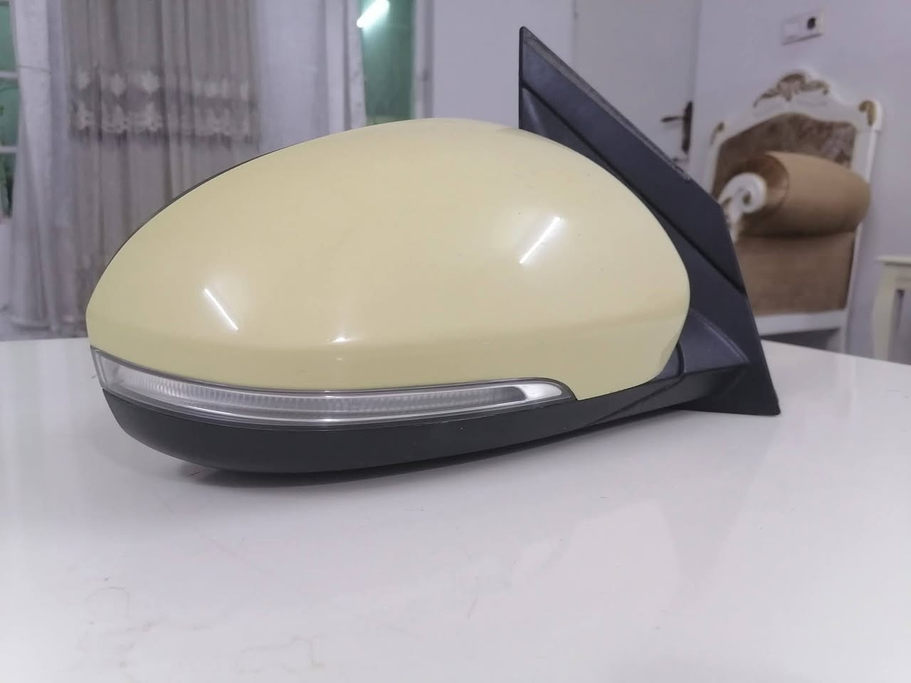 مرايه توسان طرف عكس سايق ٢٠١٦ لحد ٢٠٢٠ )  *********** يوجد توصيل
