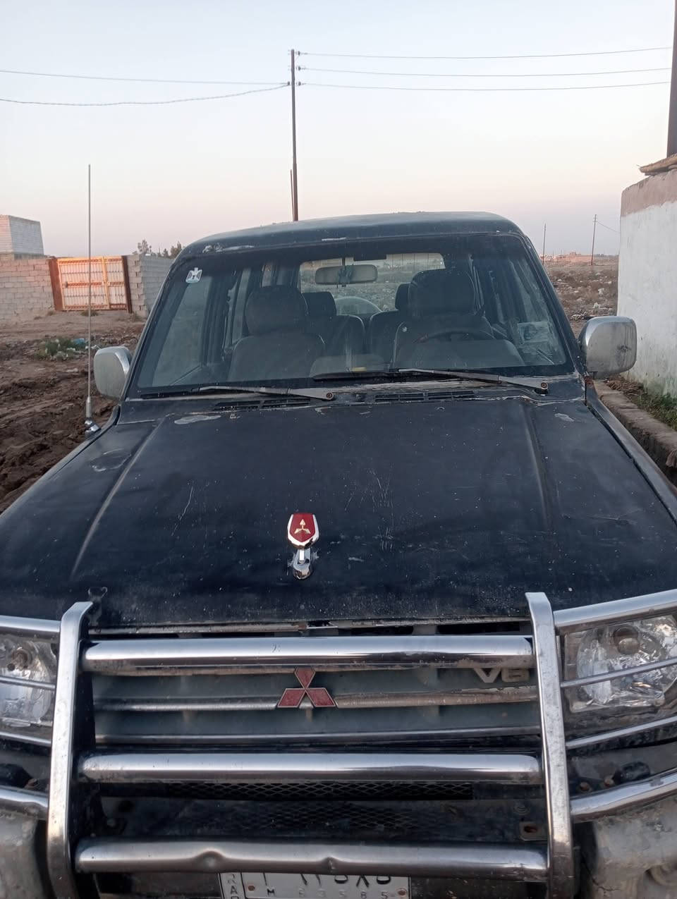 سياره باجيو  موديل 2000.   مكاني بالناصريه ،،محرك جمره ،سعر 37،.                          رقم الهاتف.   ***********.
