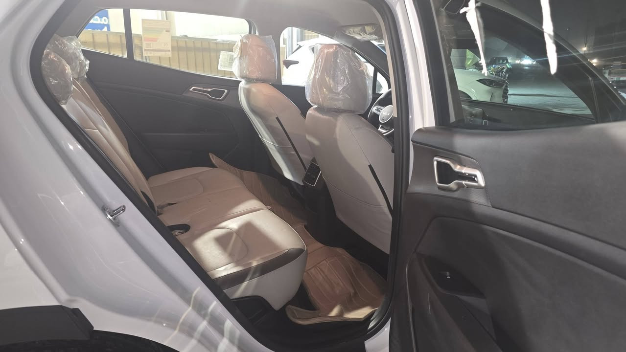 كيا سبورتج موديل ٢٠٢٥  ماشيه ٦٠٠٠  مكفوله من كلشي رقم اربيل  ***********
