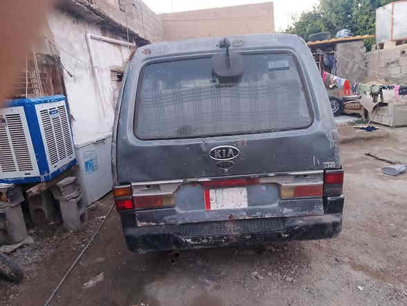 السلام عليكم كيا بسته موديل 1994رقم ديالى الماني مصفره هيىه وغرامات كير ومحرك وكسل وتخم تاير مكفول شرط التحويل مكان السياره ديالى الخالص هاتف *********** السعر 20
