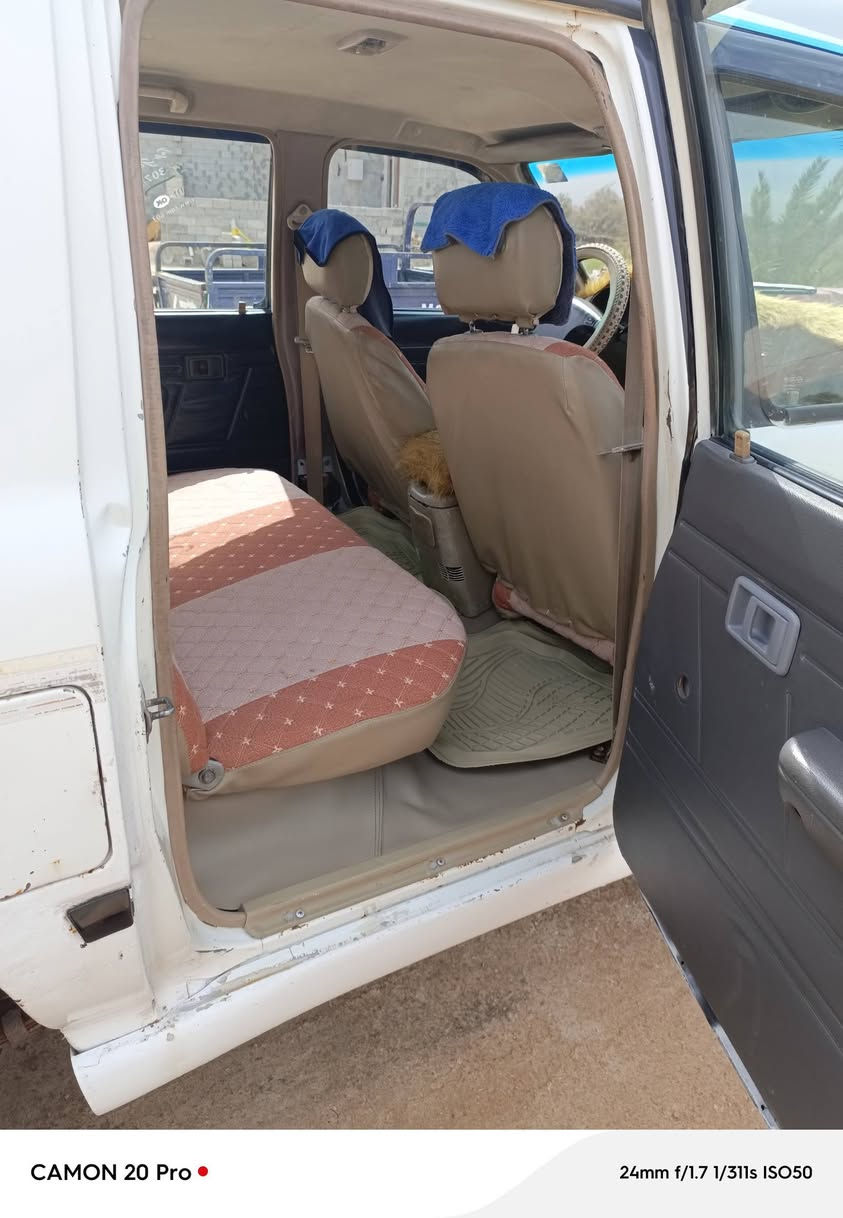 للبيع بيك اب صيني ادميرال موديل ٢٠٠٦ باسمي مداور ثاني يوم سنويه ٢٠٣٠ كير محرك شرط الاتصال على رقم ***********
