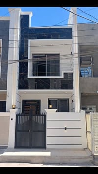 اليوم العرض مختلف من حيث تصميم والتنفيذ استغلال للمساحات بطريقه جيدا ج...