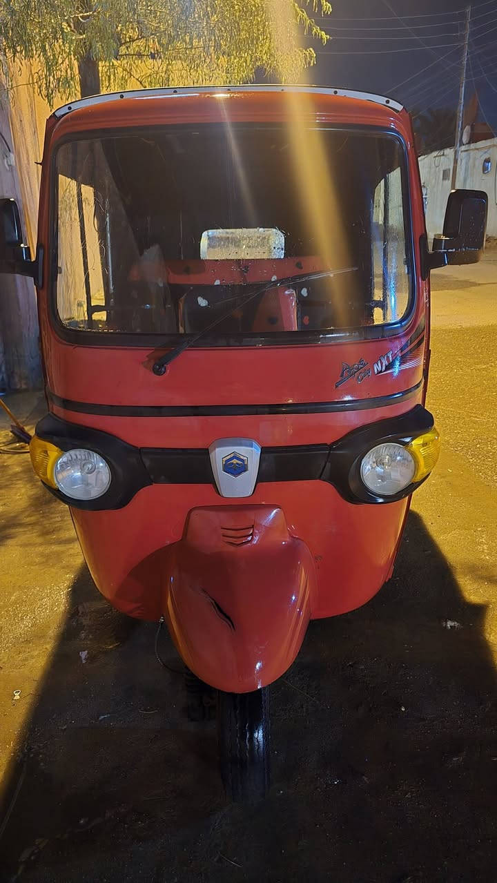 سلام عليكم تكتك بياجو مديل 21جفتهه وبس ارجعت من المصلح طفت وعله حطتهه ابيع كوم حديد مليونين وبيهه مجال الشراي مكان البصره كرمه علي منطقة العلي قرب جامع الامام المهدي ***********
