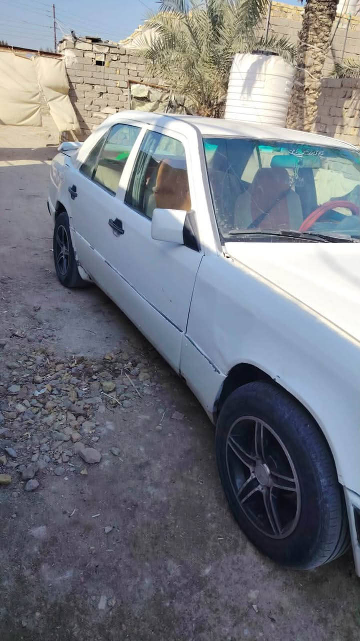 موديل 87
قواعد بلاد سليمات 
كير و مكينه بالشرط 
بدون ضرر 
حداديه جديده
السعر 28 وبيها مجال 
***********
يرهم مراوس حسب القناعه
مكاني بالناصريه
