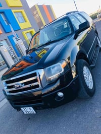 فورد اكسبديشن 2014 خليجي مكفوله 07721633386