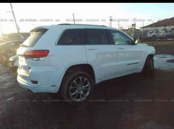 سلام عليكم
جيب سومت ♥️
موديل 2019
ماشيه 89 الف 
السياره  فوول للاخير ١/١ 

السياره وارد امريكي قطعتين جاملغ وبنيد الباقي كله مكفول 
__________________________________
جكات 1+1
بصمة
بانوراما
رادار امامي
اوتو بارك بلادي 
داخل جلد  جوزي 
كشنات الاماميه كهرباء
كشن سايق ميموري
مري قلاب ع بك
رادارات جانبيه
جنطه كهرباء
تدفئه وتبري بالكراسي 
ماوس فور ويل وانظمه قياده 
حساسات امامي 
حساسات خلفي
شفتات استرين
دكمه ايكو 
نظام سبورت
نظام اطفاء محرك عند الوقوقف
تدفئه استرين 
شاشه 8.5 انج 
شاشات خلفية 
كامره خلفيه دواره  فول HD 
لايتات عدسه داينمك 
كشافات ليد 
ويل حجم 20 انج 
تخم تاير جديد مشدود اصلي 
  السياره كلشي مناقصها….  

سعر 240 مستحيل تحصل بهيج سعر 

السباره صدر كلشي جديد  

مكاني بغداد 
للاستفسار /  ***********
