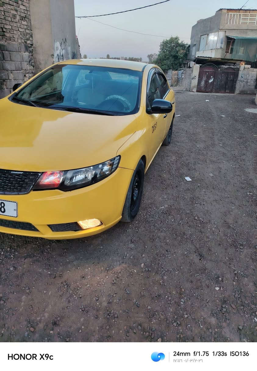 السلام عليكم سياره فورد 2012 مكينه 2000 ضرر بسيط بالشنطه السعر ماله 78 وبيها مجال رقم ***********
