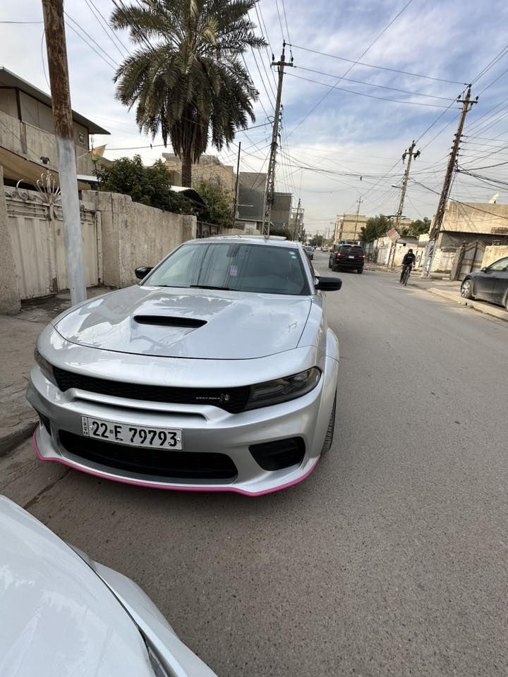 السلام عليكم سكات باك وايد بدي موديل ٢٠
بدون ايرباك بدون قطره صبغ حادثها فقط بارد

عليها تفريغ وبرمجه مصطفى ايكل 

لسياره مناقصها كلشي هزه وفحص مسويلها جديد

مكاني الدوره***********

سعرها٢٦٠
