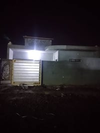 بيت للبيع في الصويرة حي العهد مساحه 200يحتوي على غرفتين نوم وصاله وحما...
