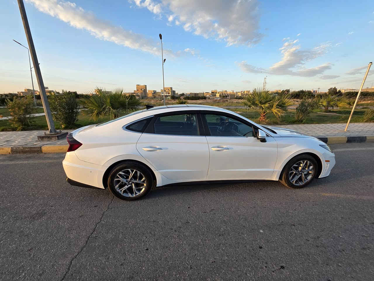 هونداي سوناتا 2022 ماشيه 69 الف كيلو
فول محرك 2500 تنفس طبيعي 
حادث خلفي جزء من الجاملغ والصندوك بدون ايرباك 
السعر 188 
المكان العماره


**إذا كنت صاحب هذا الإعلان وتريد حذفه لأي سبب، رجاءا أرسل رسالة إلى الدعم الفني**