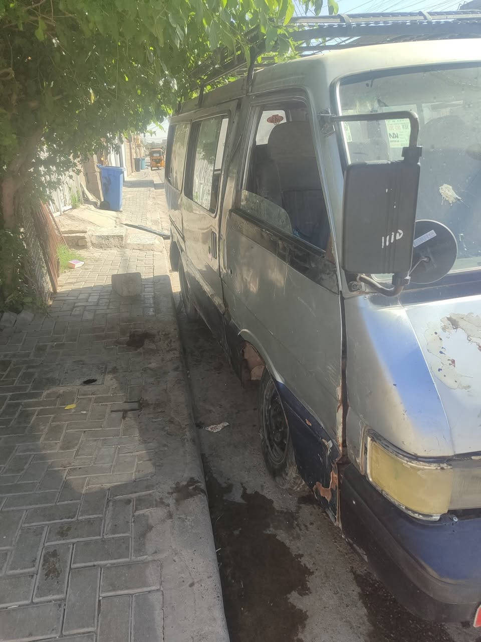 سلام عليكم كيه بسته مديل 93 السيارة احله من الصور باتري جديد صدر امامي خلفي جدد شواصي اربعتهن معمرات سيارة كلشي بيهة مبدل جديد اصوليه تريد تحويل تريد وكاله سعر 25 وبيها مجال ***********
