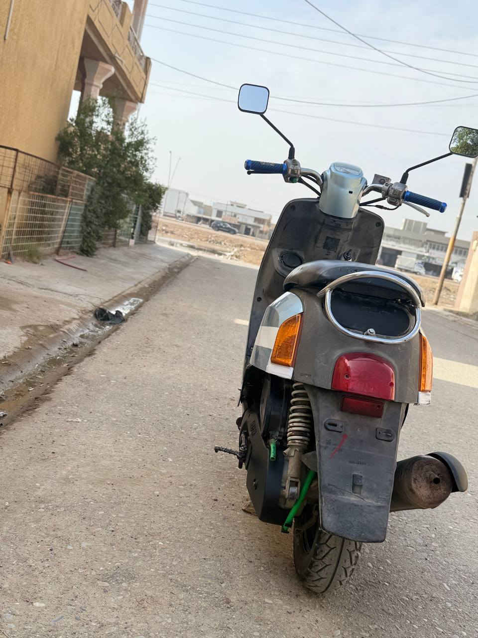 السلام عليكم دراجه ماكس بوليس لبيع نقص سلف فقط اشاير كلوبات كله شغال ماكو اي نقص تايرات جديده مكينه ما مفتوحه برغي بيها السعر 500 وبيها مجال حك الجيه راسلني أو اتصل *********** المكان الخالص هبهب
