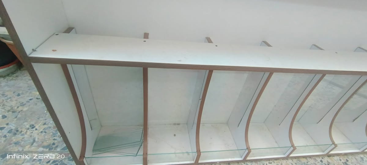 عارضه جكليت وكرزات 
تزكام درجه اولى


**إذا كنت صاحب هذا الإعلان وتريد حذفه لأي سبب، رجاءا أرسل رسالة إلى الدعم الفني**