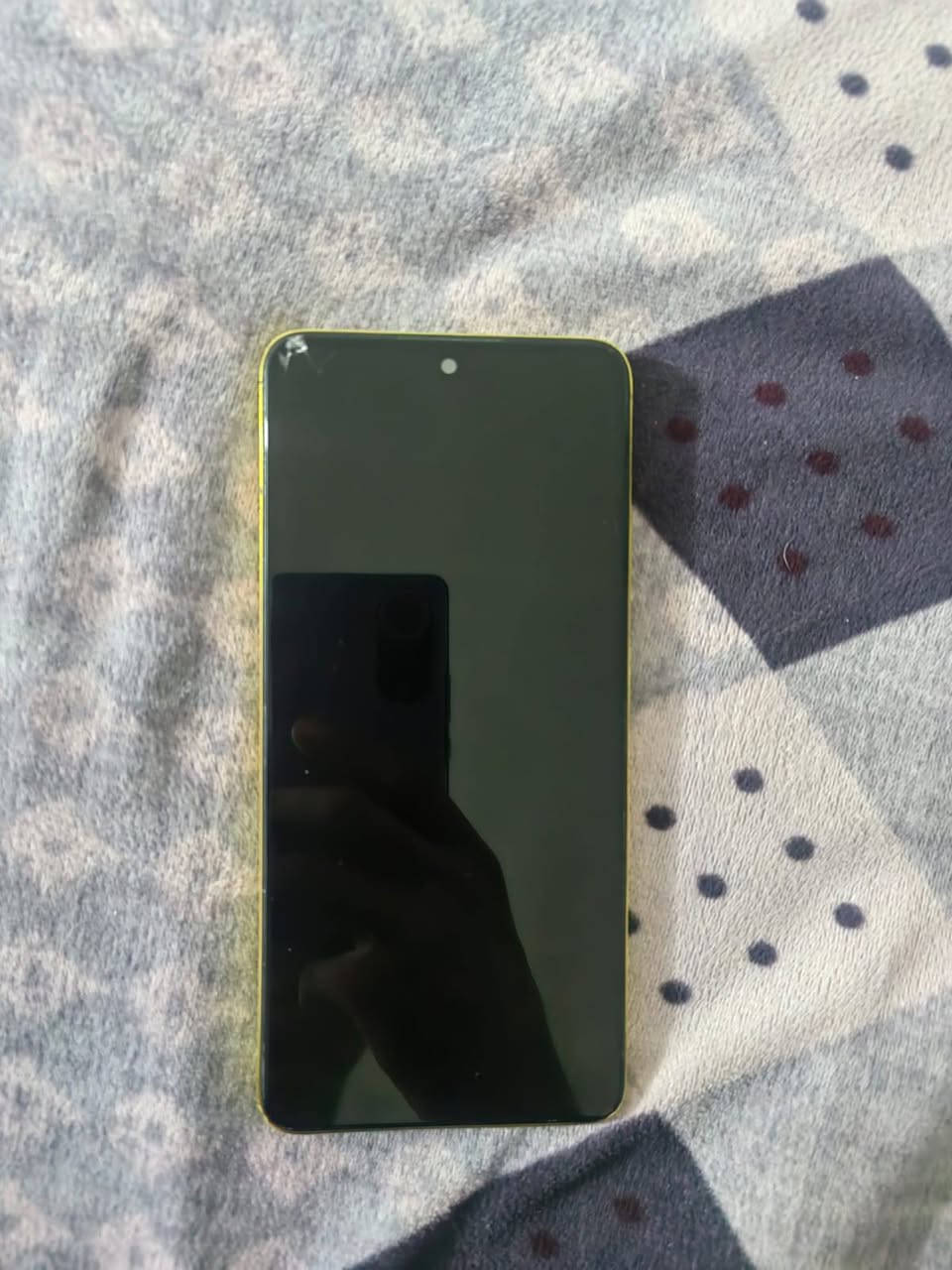 بوكو x4برو فايف جي بي طكه بل حساس فوك الذاكره 256 جهاز نضيف عشوئيه 8 جهاز نضيف جهاز يشغل 60 فريم وسلس السعر 110 وبي مجال حك جيه


**إذا كنت صاحب هذا الإعلان وتريد حذفه لأي سبب، رجاءا أرسل رسالة إلى الدعم الفني**