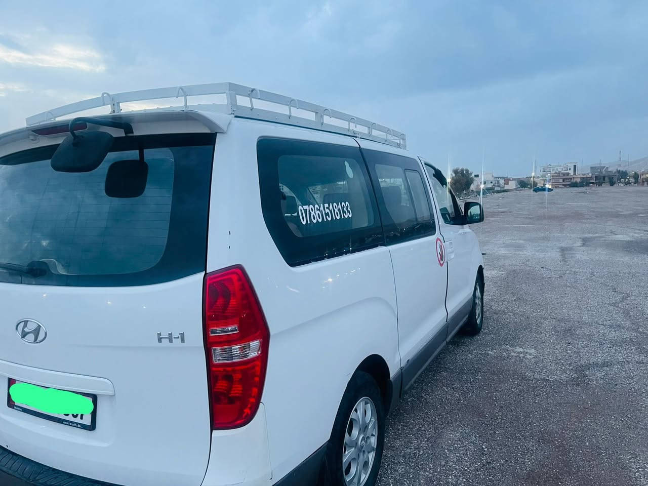 استاركس للبيع 2014 محرك بنزين  بلادي   
***********
***********
بدون صبغ و بارد بشرط من دعامية لدعامية سيارة جاهزة بدن اي مصرف رقم اربيل سنوية و هزة جديد 
موصفات
1-شاشة 
2-كاميرة 
3-مراية شفط
4- باب كهربائي سلايت 
5- كل المقاعد متحركة 
6-تخم اطارات جديد 
7-معه سيبايا و سلم 
8-محرك بنزين  
9- كوبون بنزين موجود  
10-داخلية دوشمة كامل 
و الخ
سعر 180$مع مجال بسيط للطيبين الشيخان, نينوى
