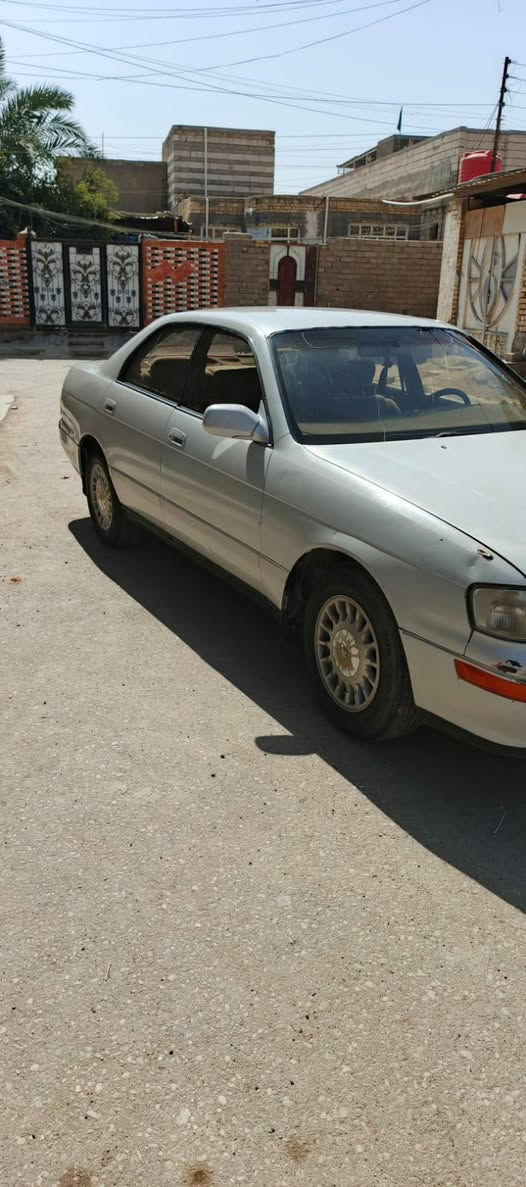 بطة للبيع موديل ١٩٩٢ السيارة حلوة يحتاج الها تلحيظات بسيطة رقم نجف مكان السيارة البصرة القرنة السعر 50 ورقة الاتصال على الهاتف ***********
