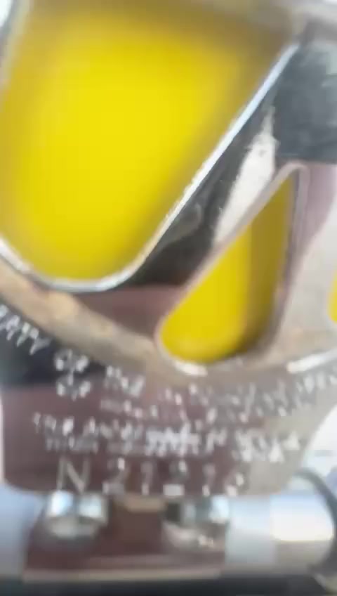 سلام عليكم جنبي موصليه البيع بسم موطن سياره جاهزه تخم تاير حداديه مكينه اكسن كير  كفاله مو شراي لا يتصل بدون اغراض السياره المكان ناصريه مركز الاتصال على الرقم *********** أو ***********
