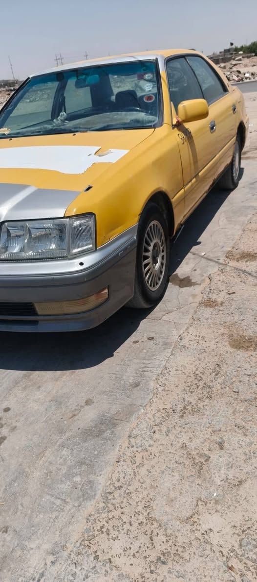 سلام عليكم 

راس الثور للبيع موديل 2000
رقم بصره الماني سنويه عضم عاج 

مكينه وكير بالكارتون توني شادهن 
كهربايات كلها شغاله 
تبريد عوزه وجه مال كمبريسر 
السياره مكفوله من الكص  السياره( نقل )
السعر 45 وبيها مجال العنوان البصره 
***********

