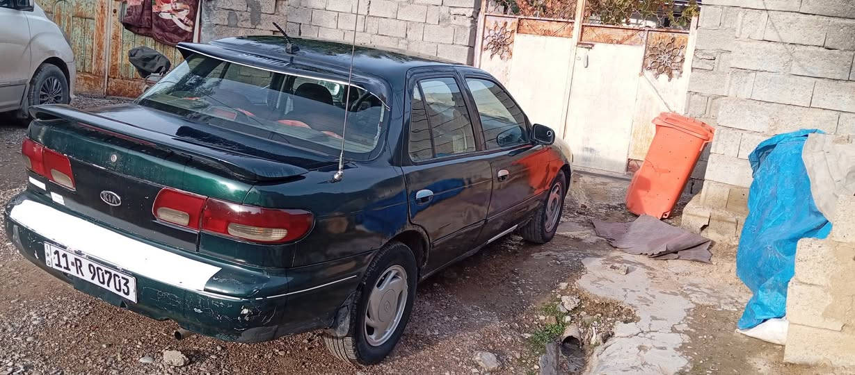 السلام عليكم
كيا سيڤيا موديل 1996 
رقم بغداد مداور ثاني يوم 
كير محرك مكفول صدر درايم شفتات جدد باتري جديد داينمو جديد تخم تاير لايتات زينون غرفتهه حلوه سعرهه 35مكاني كلار للستفسار ***********
