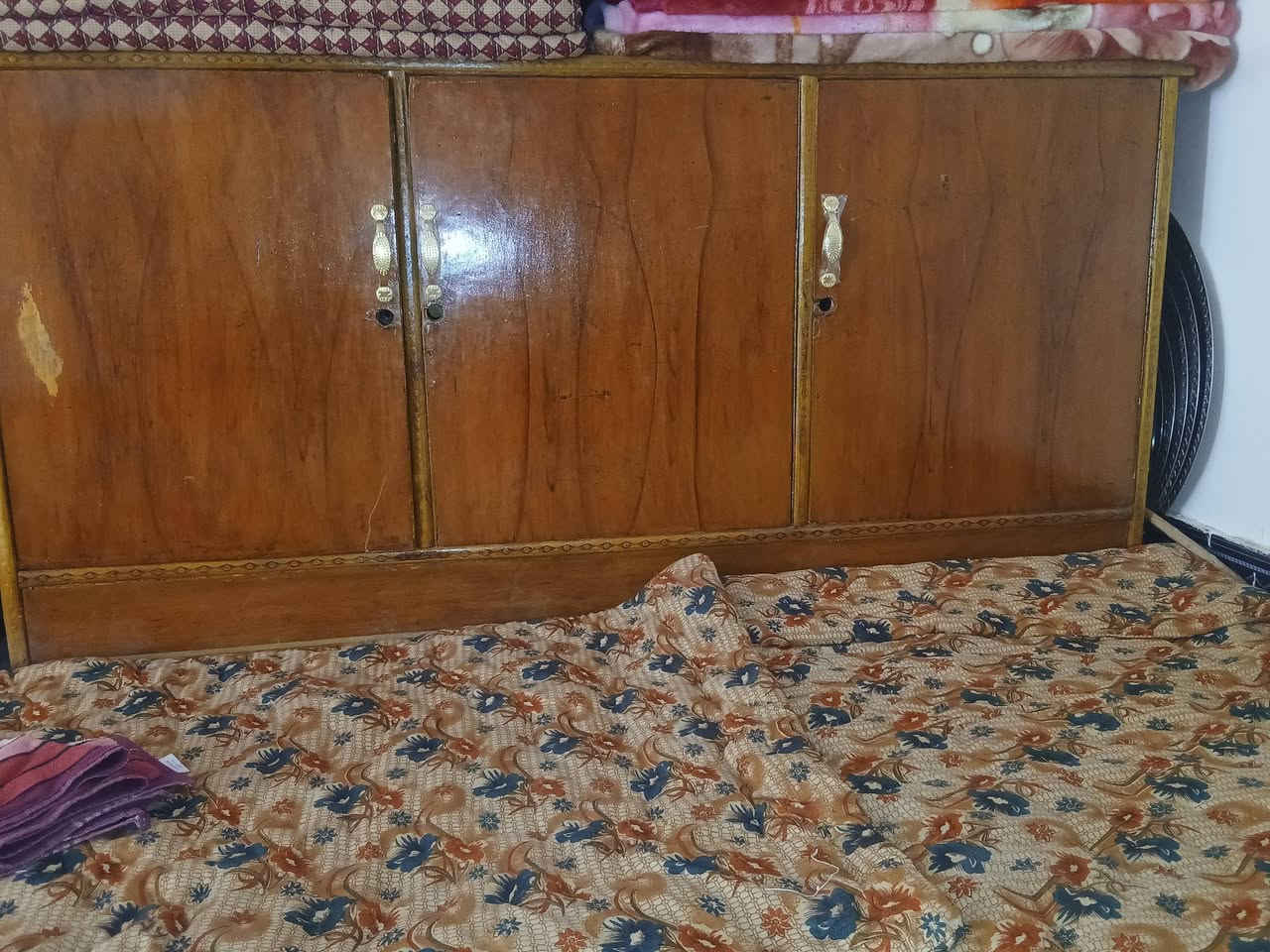 غراظ للبيع كلشي بسعر


**إذا كنت صاحب هذا الإعلان وتريد حذفه لأي سبب، رجاءا أرسل رسالة إلى الدعم الفني**