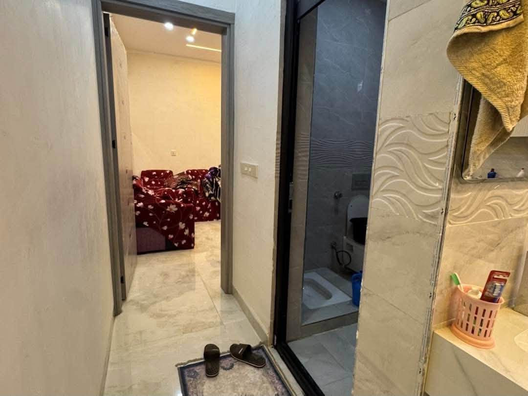 دار للبيع 
حي عدن، خلف مجمع جوهرة 
كركوك السكني، مساحة ٨٣ متر، طابقين، ٣ صحيات، هول مطبخ كبير، استقبال، ٢ غرفة نوم سويت.
————————————————————
للاستفسار اتصال ع رقم
***********

