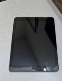 ايباد 6 مستعمل مساحه 128G  بسعر 90 ألف  الموقع بغداد الدوره  الرقم 077...