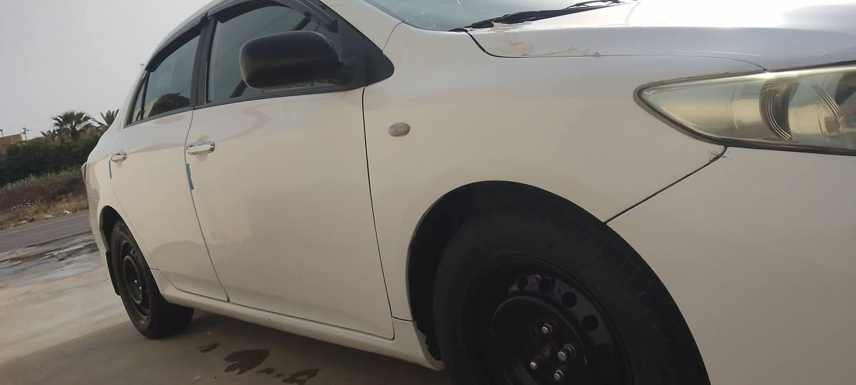 سلام عليكم للبيع كورلا موديل 13 خليجي رقم بغداد دولي محرك 1800  تبريد شغل محرك وكير وصدر مكفولة بيه  ثلاث قطع صبق بدون دواخل سياره نضيف مال جناي  سعر  115 بيه مجال رقم الهاتف ***********
