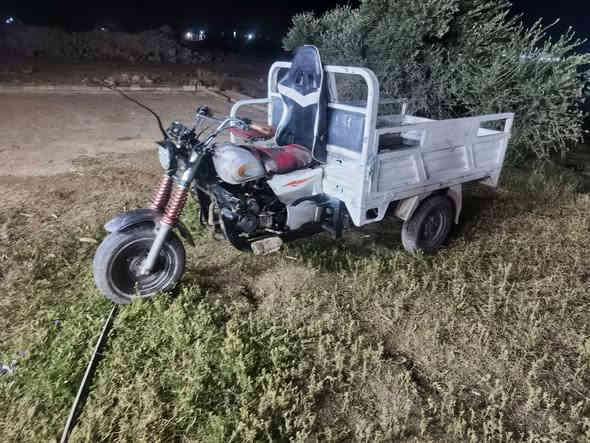 السلام عليكم يوجد ستوتة بعيره تيكر اللبيع موديل 2020كلشي شقال منفيس محرك شركه جنوب الموصل القيارة قرية عوسجة السعر900 بي مجال  الاستفسار رقم ***********
