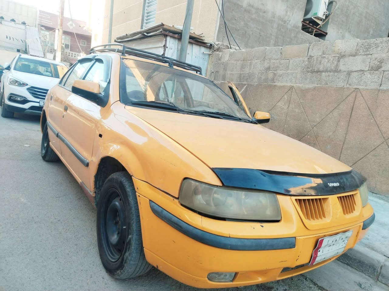 سلام عليكم ورحمة الله وبركاتة
سمنت موديل ٢٠١١ بغداد 
محورة كير ومكينه كورلا
تبريد تدفئة خير من الله
السعر ٣٥$ورقة وبيه مجال بسيط
للأستفسار 📞***********
