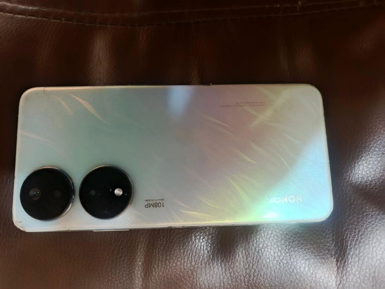 موبايل هونر x7b ذاكرة 256 جهاز شغال٪١٠٠ 
بس بي مشكلة وماماثرة عليه يريد تغيير بطارية لو ايسي شحن تطلع الحرارة منخفضة اثر وكعة صار هيج
الجهاز سعره 70 عدا هذا الشي الجهاز مكفول وشحنه جدا ممتاز النجف, العراق


**إذا كنت صاحب هذا الإعلان وتريد حذفه لأي سبب، رجاءا أرسل رسالة إلى الدعم الفني**