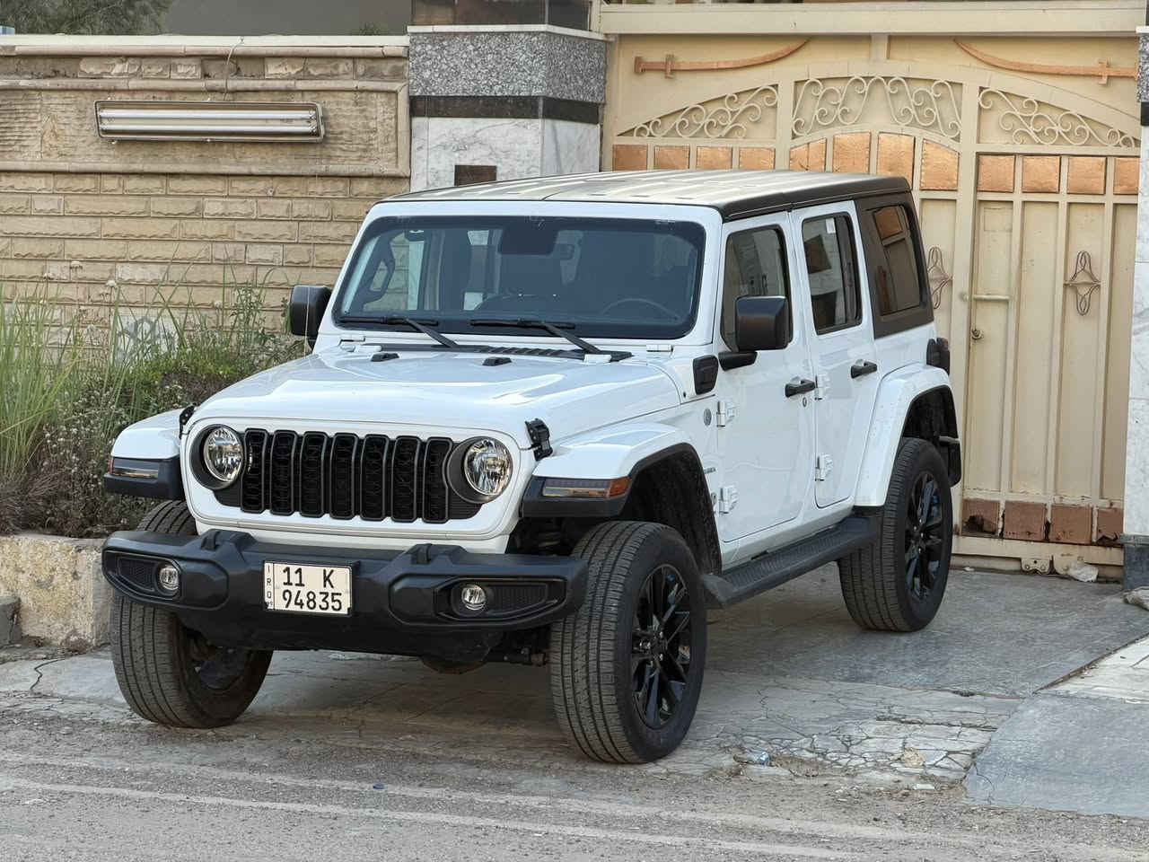 جيب رانكلر 4Xe 2023  صحارى وارد امريكي

Jeep Wrangler 4Xe 2023 2.0L 4

حجم المكينه : 2000 تيربو + هايبرد + هجين شحن خارجي
المسافه المقطوعه : 14 الف كيلو     
                      الضرر :  صبغ بنيد   
                   الايرباك :دركه+ دشبول

المواصفات 
1.قماره تتفصخ اصير كشف
2.بصمه 
3.لوكير
4.كشافات 
6.شحن خارجي
7.بكلايت لد 
8. شاشه
9.دمام خلفي
10.كشنات جلد
 مرقم بغداد  
السعر ؛ الطلب في التعليقات سيأتي اليك مباشرة 
تفاصيل اكثر هذا رقمي *********** تحياتي 

مكاني بغداد
