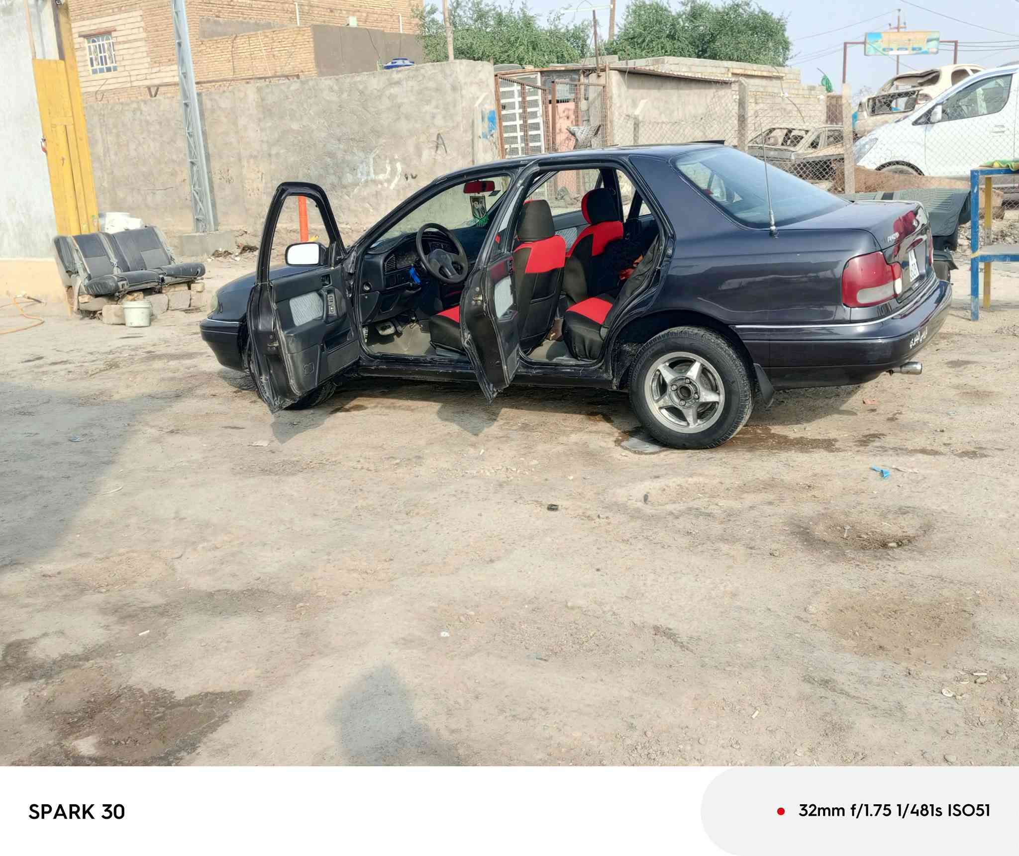 سلم عليكم النترا93  رقم نكليزي  سياره كيره بي مشكل بيعه هيج  مكاني السيار الدوانيه. ***********
