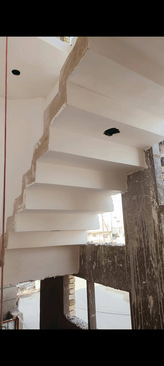 السلام عليكم 
كادر اصطوات لبخ وبياض من البصره 
شغل درجه اولئ  وشرط هندسي  شغل مرتب ونضيف 
تواصل خاص  او تصال وات ساب 
متفرقين حالين
***********
