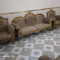 تخم ملكي • مستخدم قليل