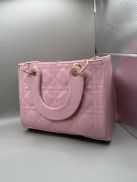 بنات • اخر قطع • خصم