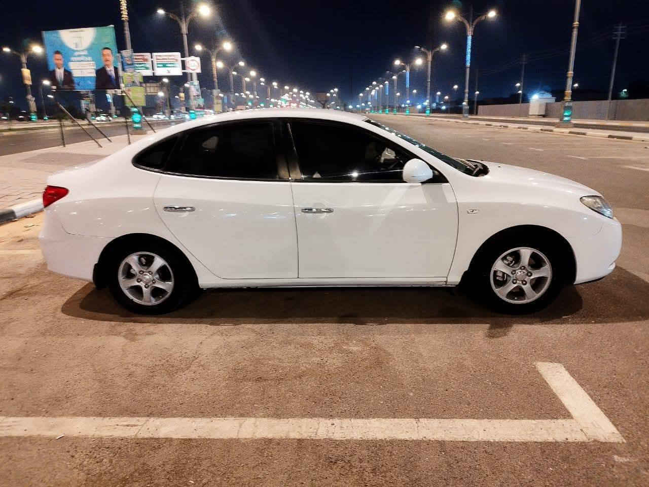 سلام عليكم انتره مقدس لبيع خليجي بيها مكانات صبغ
 2009 سياره حلوه وجاهزه رقم كربلاء كير ومكينه مكفولات حداديه جديده 
تبريد تدفه شغالات مابيها اي نقص مكان سياره كربلاء حي العسكري العابد سعر 98 وبيها مجال رقم***********
