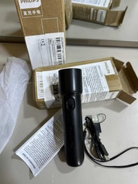 لايت فيليبس • عدد 2 • فحص