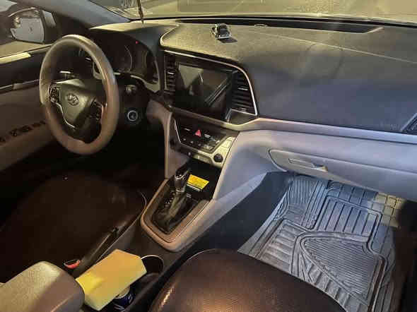 انتر مديل 2017وراد امريكي بدون حادث غرق لا ضربه ولا معجون ولا صبغ تحويل ثاني يوم رقم نكليزي بسمي بيه مكانات بارد *********** 115$ بيه مجال
