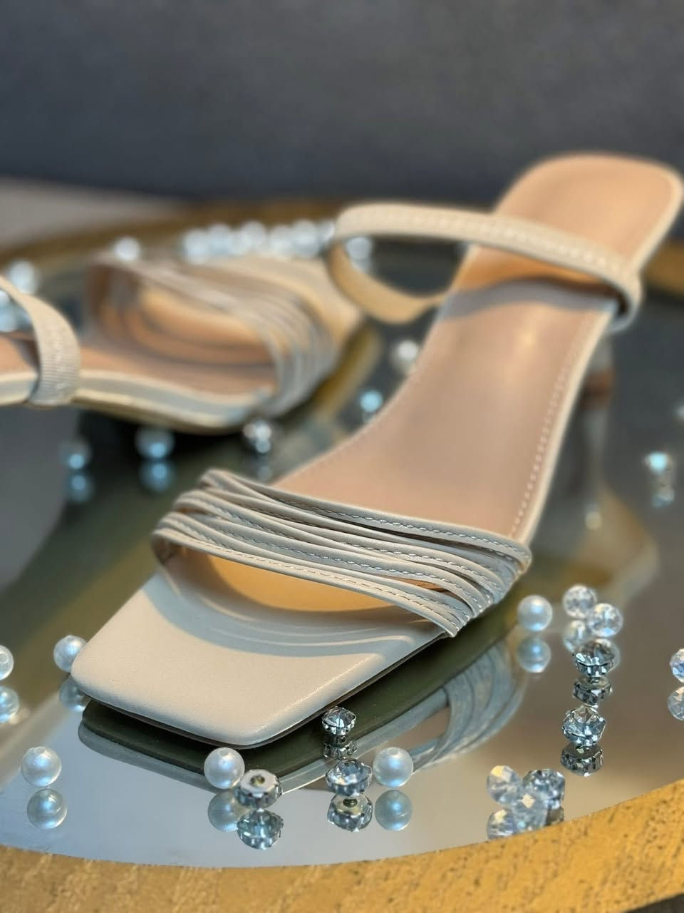 سعر القطعة ١٤ الف فقط 😳

قطع اخيرة 😍

الصور حقيقية😌

يوجد خدمة توصيل لجميع المحافظات 🚕


**إذا كنت صاحب هذا الإعلان وتريد حذفه لأي سبب، رجاءا أرسل رسالة إلى الدعم الفني**