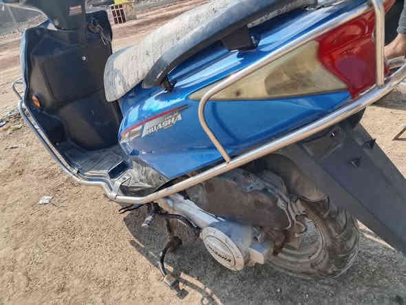 دراجه سيام للبيع نضيفه وحلو وجاهزه مكينه مفتوحه وناعمه مال جناي السعر ٤٠٠ وبيهه مجال قليل***********
تراهم بدولفين أو ماكس مراوس
