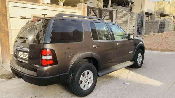 السلام عليكم فورد اكس بلور 2007 خمسه راكب السياره ابسمي سنويه ل 2030 هزه قبل شهر رقم اربيل تحويل مباشر او تريد وكاله حسب رغبت المشتري مكينه 4000 اربع الاف السياره صدر امامي خلفي جديد تخم تاير جديد تبريد ثلج كير مكينه مكفولات خير من الله مكفوله من الصبغ والضربه  عنواني بغداد الامينن
***********
